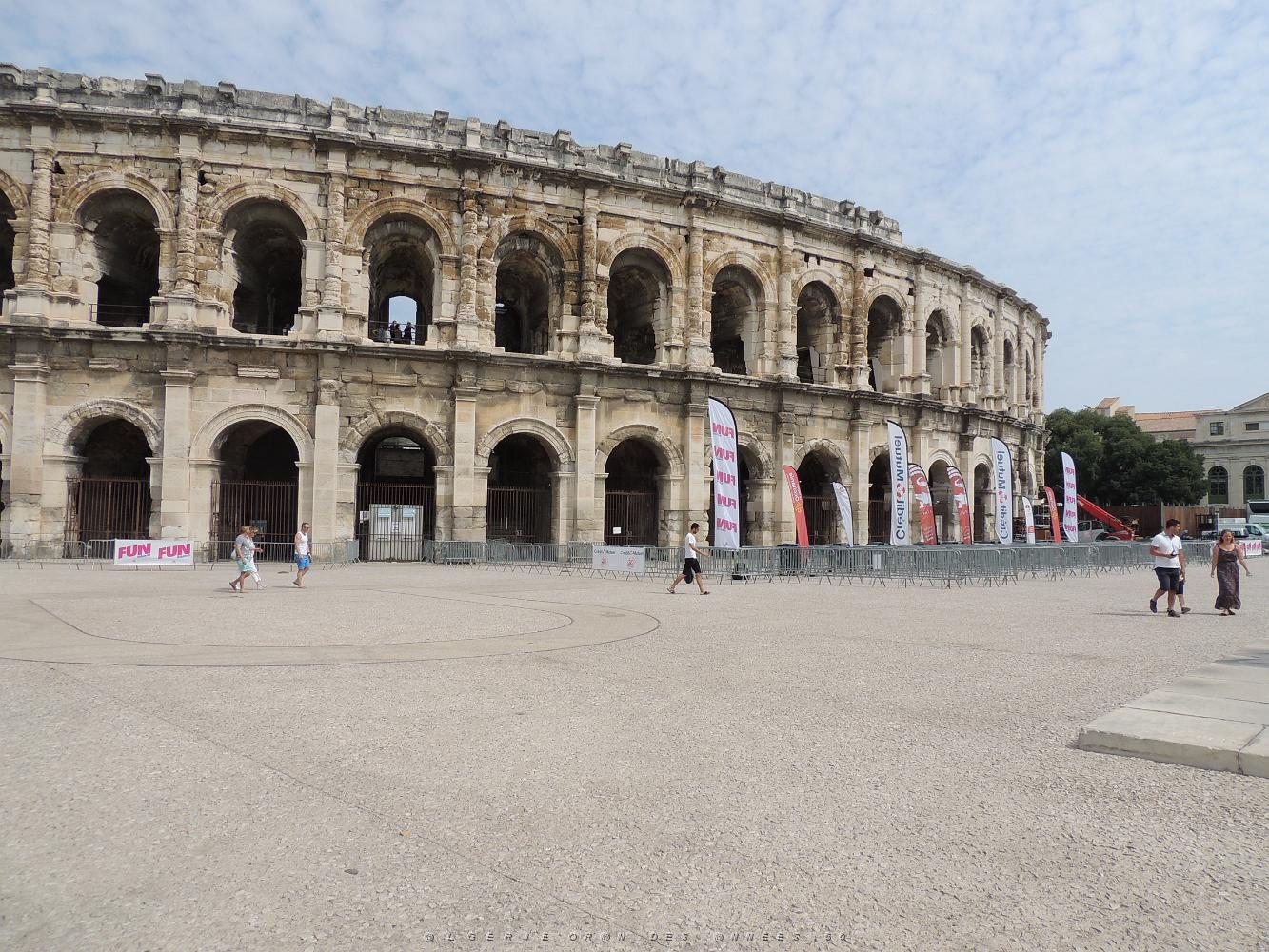 2022 07 UN AIR DE VACANCES LE 22 NIMES (10).JPG -           